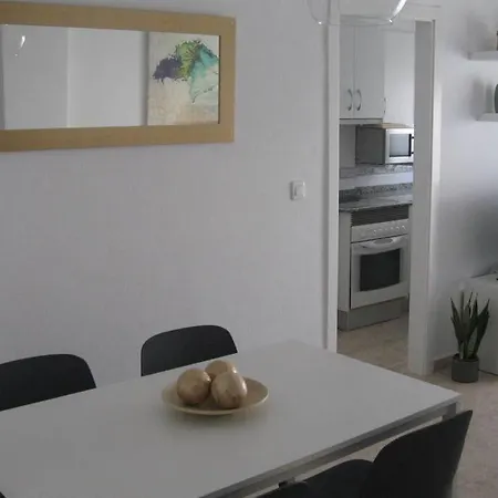 A Cien Metros De La Playa Del Cura Apartment